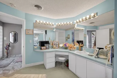752 Lagoon Drive North Palm Beach FL 33408