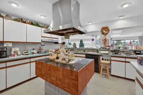 752 Lagoon Drive North Palm Beach FL 33408