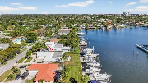 752 Lagoon Drive North Palm Beach FL 33408