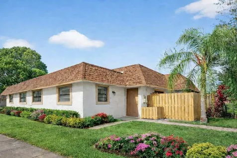 9424 NW 49th Place Sunrise FL 33351