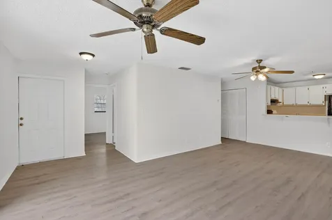 9424 NW 49th Place Sunrise FL 33351