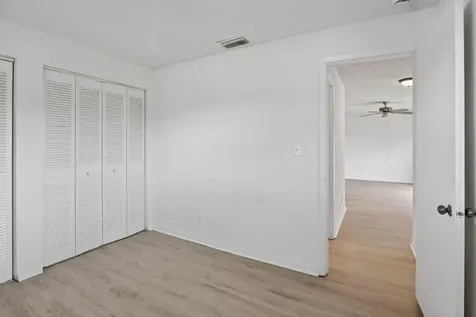 9424 NW 49th Place Sunrise FL 33351
