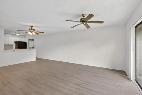 9424 NW 49th Place Sunrise FL 33351
