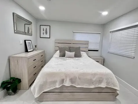 324 Bamboo Road Palm Beach Shores FL 33404