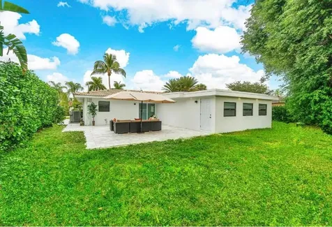 324 Bamboo Road Palm Beach Shores FL 33404