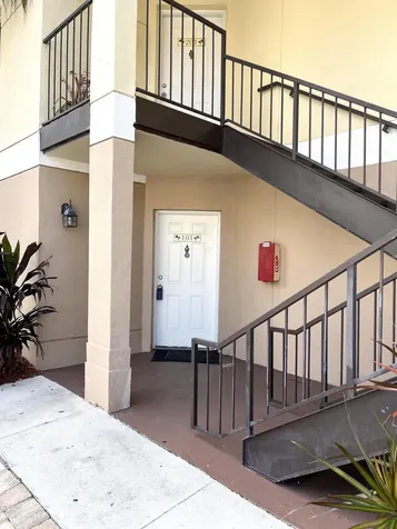 815 W Boynton Beach Boulevard Boynton Beach FL 33426