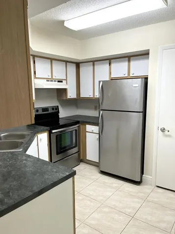 815 W Boynton Beach Boulevard Boynton Beach FL 33426
