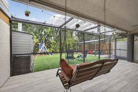 2400 Sw 19th Avenue Boynton Beach FL 33426