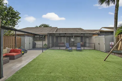 2400 Sw 19th Avenue Boynton Beach FL 33426