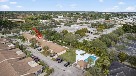 2400 Sw 19th Avenue Boynton Beach FL 33426
