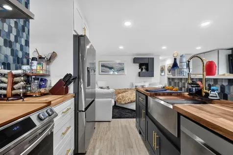 212 High Point Terrace Delray Beach FL 33445