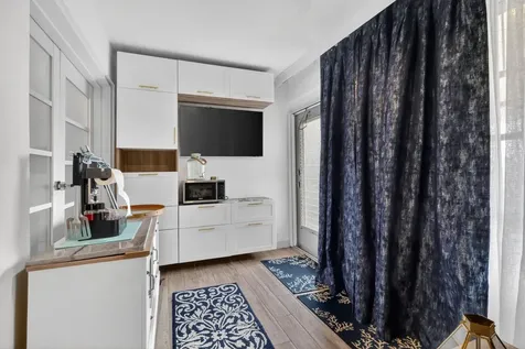 212 High Point Terrace Delray Beach FL 33445