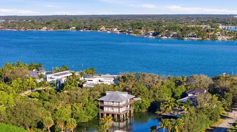 953 Thayer Lane Jupiter FL 33458