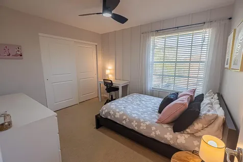 12017 Sw Knightsbridge Lane Port Saint Lucie FL 34987