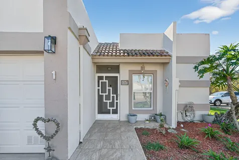 9200 Fairbanks Lane Boca Raton FL 33496