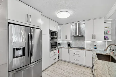 9200 Fairbanks Lane Boca Raton FL 33496