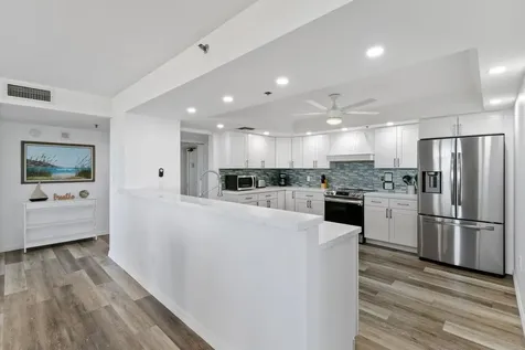 5047 N Highway A1a Hutchinson Island FL 34949
