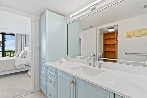 5047 N Highway A1a Hutchinson Island FL 34949