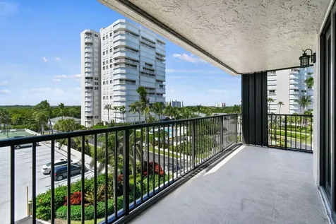 5047 N Highway A1a Hutchinson Island FL 34949
