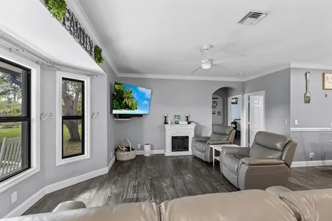 17975 89th Place The Acreage FL 33470