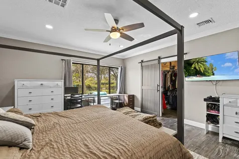 17975 89th Place The Acreage FL 33470
