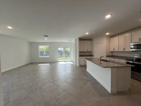 2156 SW Cameo Boulevard Port Saint Lucie FL 34953