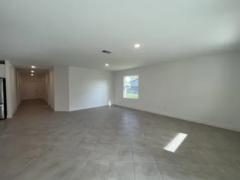 2156 SW Cameo Boulevard Port Saint Lucie FL 34953