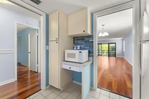 939 Nw 11th Terrace Stuart FL 34994