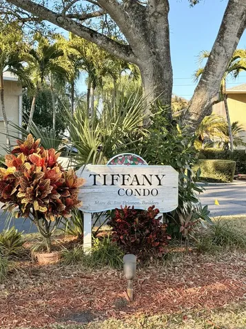 939 Nw 11th Terrace Stuart FL 34994