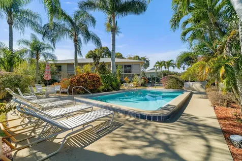 939 Nw 11th Terrace Stuart FL 34994