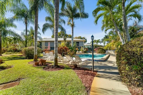 939 Nw 11th Terrace Stuart FL 34994