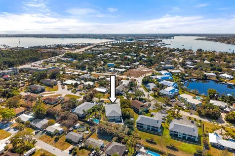 939 Nw 11th Terrace Stuart FL 34994