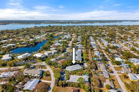939 Nw 11th Terrace Stuart FL 34994