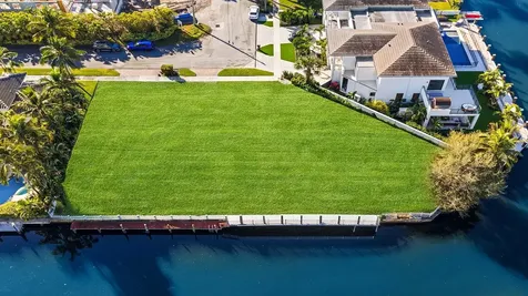 7401 Ne Bay Cove Court Boca Raton FL 33487