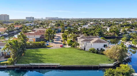 7401 NE Bay Cove Court Boca Raton FL 33487