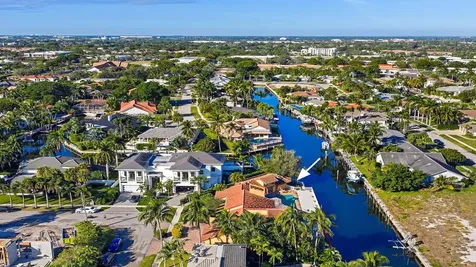 7401 NE Bay Cove Court Boca Raton FL 33487