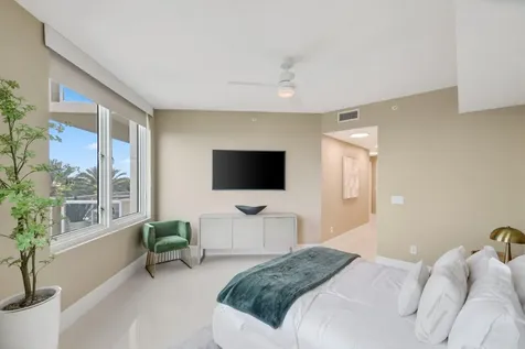 1063 Hillsboro Mile Hillsboro Beach FL 33062