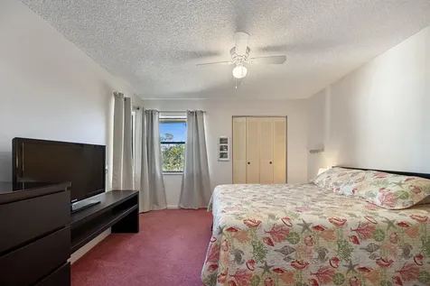 7673 Tahiti Lane Lake Worth FL 33467