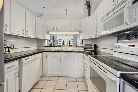 7673 Tahiti Lane Lake Worth FL 33467