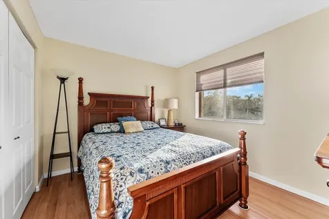 6757 Via Regina Boca Raton FL 33433