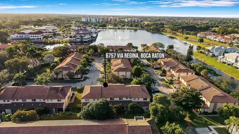 6757 Via Regina Boca Raton FL 33433