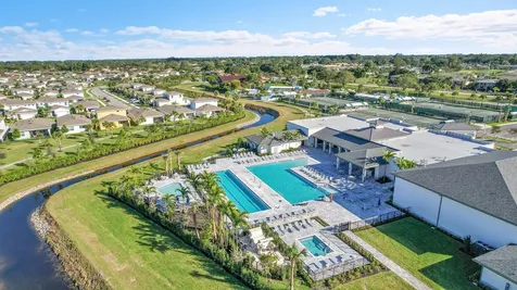 5742 Graceful Way Delray Beach FL 33484