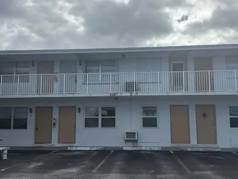 810 Lake Shore Drive Lake Park FL 33403