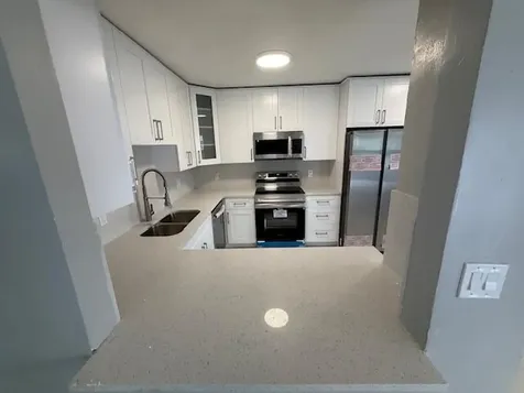 810 Lake Shore Drive Lake Park FL 33403