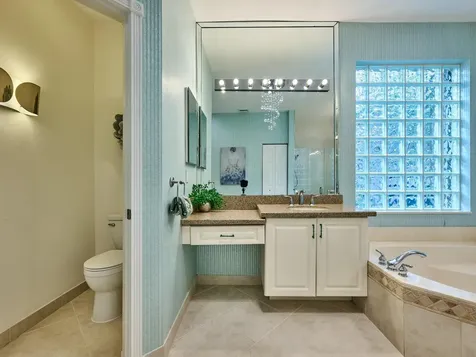 13452 Cordoba Lake Way Delray Beach FL 33446