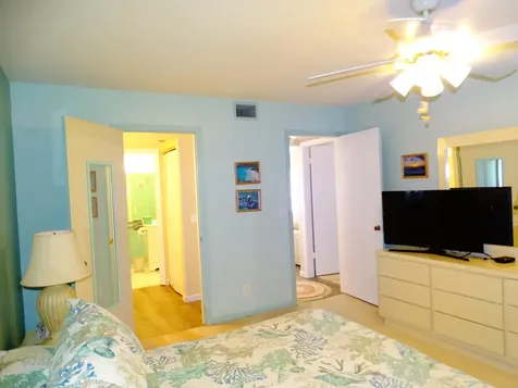 409 Pine Glen Lane Greenacres FL 33463