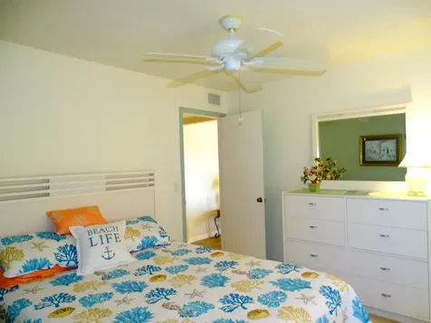 409 Pine Glen Lane Greenacres FL 33463