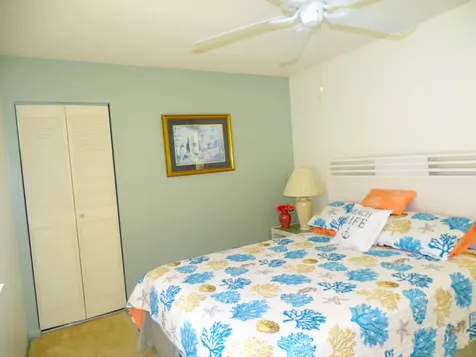 409 Pine Glen Lane Greenacres FL 33463