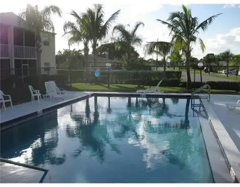 1505 Crescent Circle Lake Park FL 33403