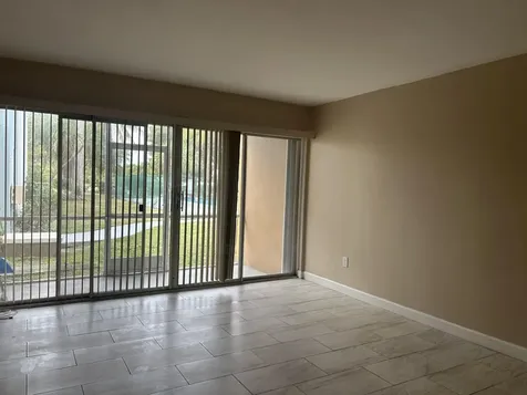 1505 Crescent Circle Lake Park FL 33403